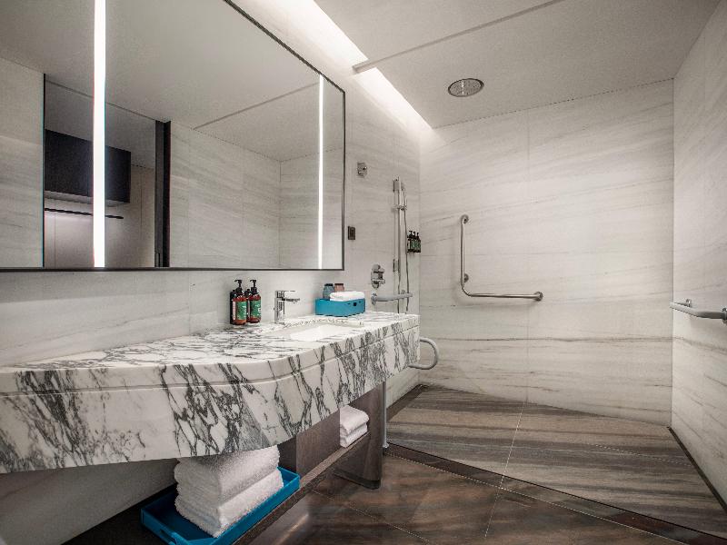 Crowne Plaza Linyi Olympic Sports Centre By Ihg image