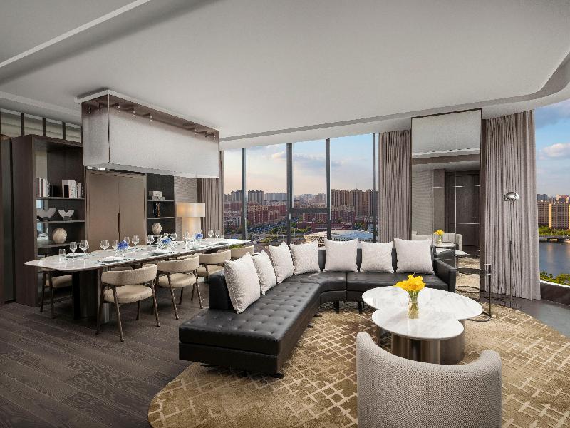 Crowne Plaza Linyi Olympic Sports Centre By Ihg image