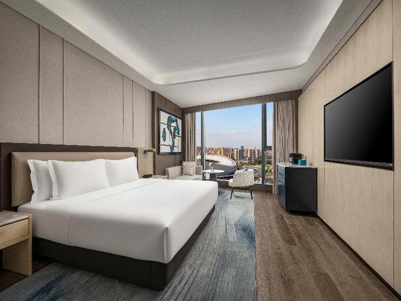 Crowne Plaza Linyi Olympic Sports Centre By Ihg image