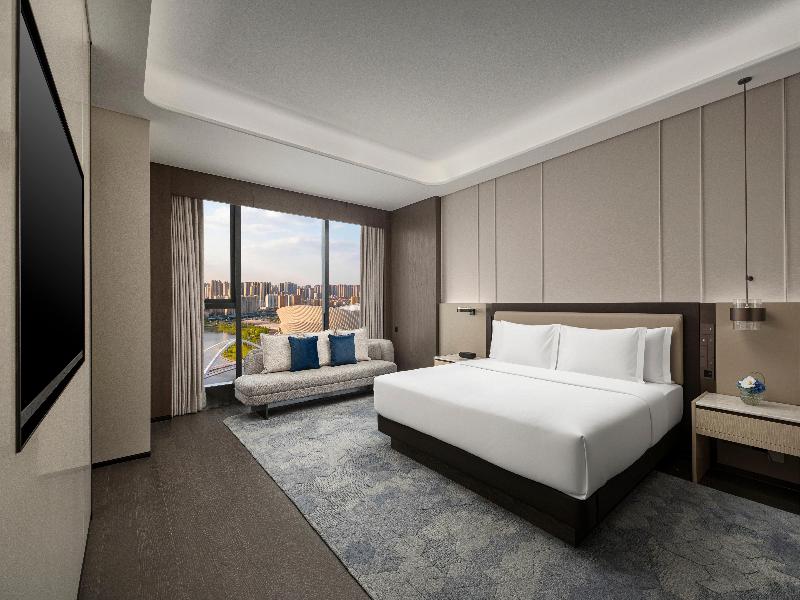 Crowne Plaza Linyi Olympic Sports Centre By Ihg image