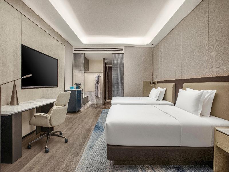 Crowne Plaza Linyi Olympic Sports Centre By Ihg image