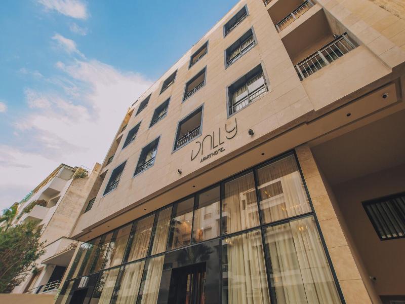 Dally Apart Hotel image