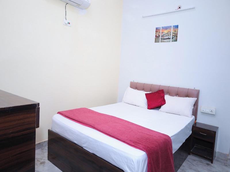Sia Taj Hotel Nearest Taj Mahal Agra image