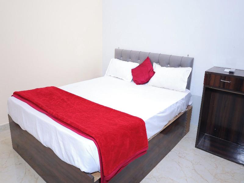 Sia Taj Hotel Nearest Taj Mahal Agra image