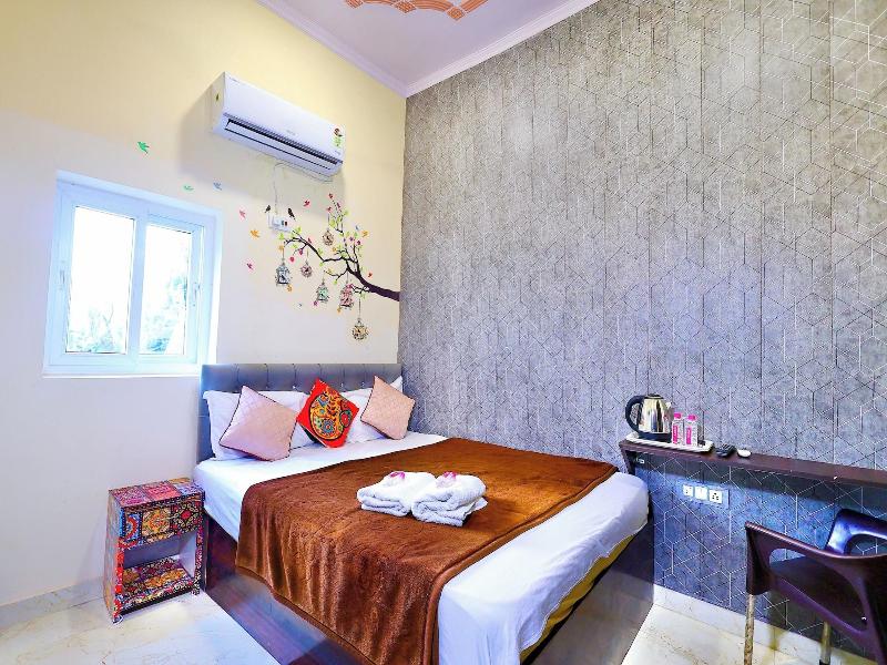 Sia Taj Hotel Nearest Taj Mahal Agra image