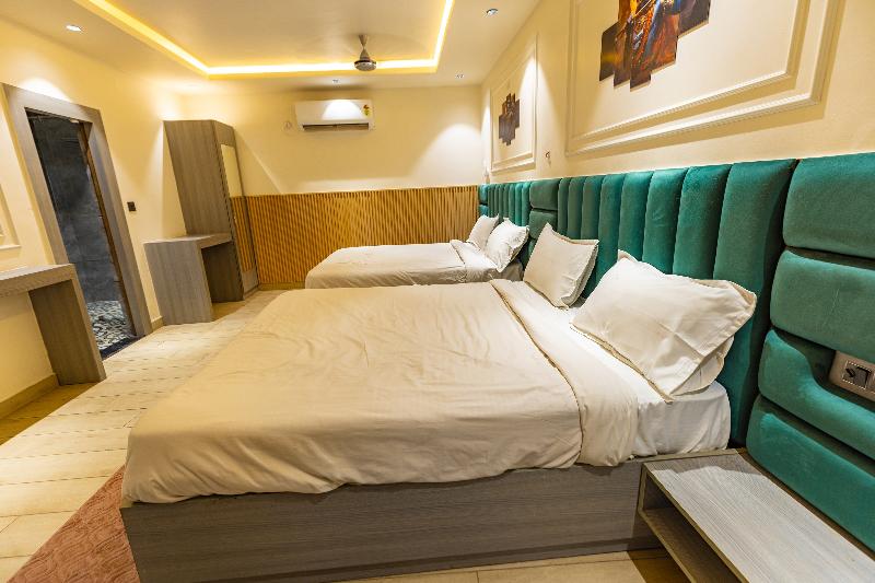 Chandrika Green Resorts image