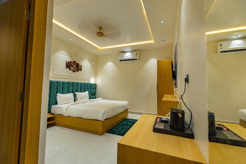 Chandrika Green Resorts image