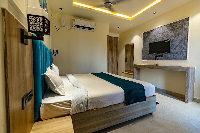 Chandrika Green Resorts image