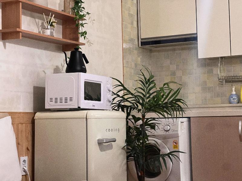 Jnineguesthouse image