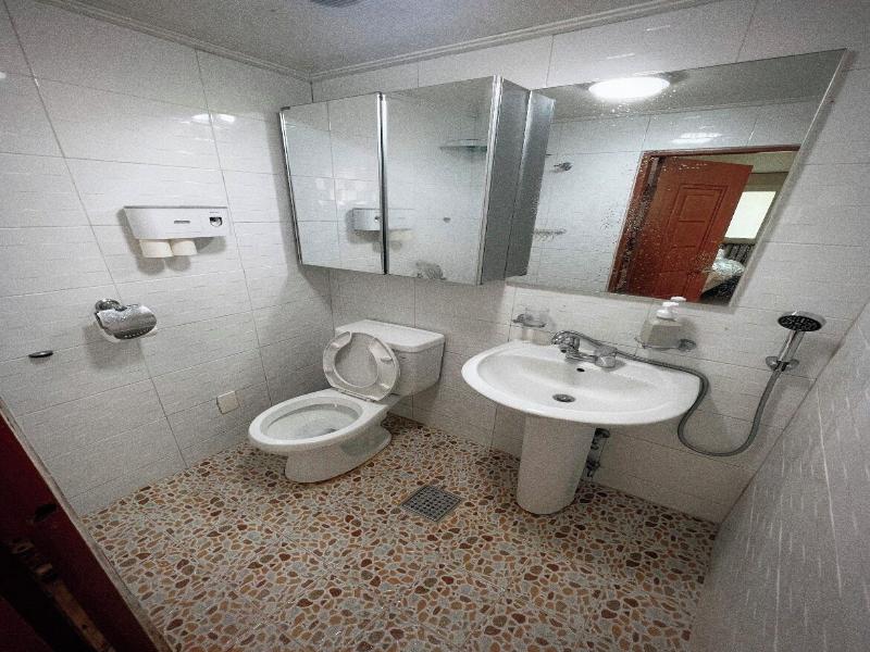 Jnineguesthouse image