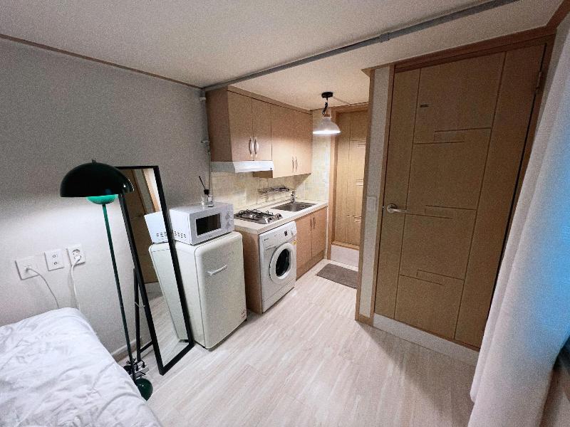 Jnineguesthouse image