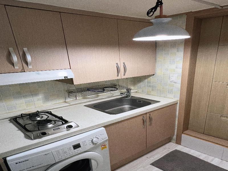 Jnineguesthouse image