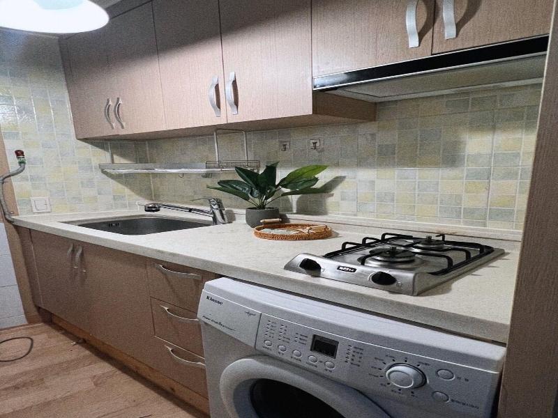 Jnineguesthouse image