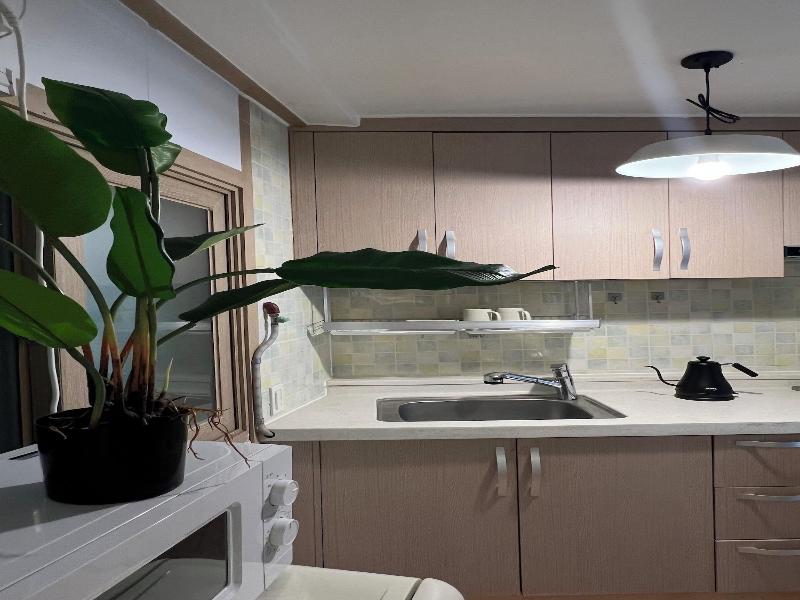 Jnineguesthouse image