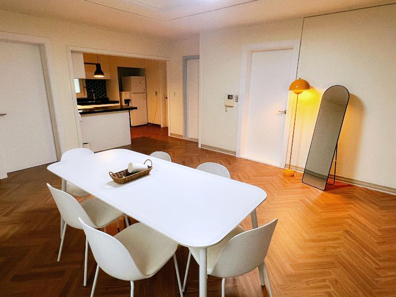 Jnineguesthouse image