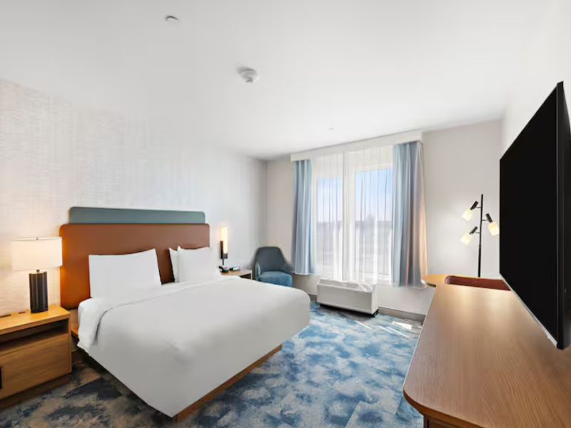 Hampton Inn by Hilton Ontario Airport image