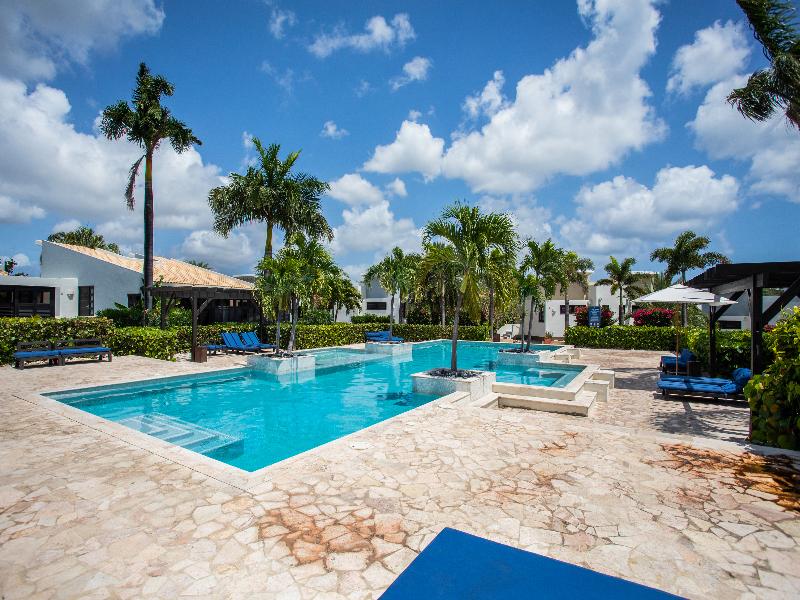 Blue Bay Golf and Beach Resort Curacao image