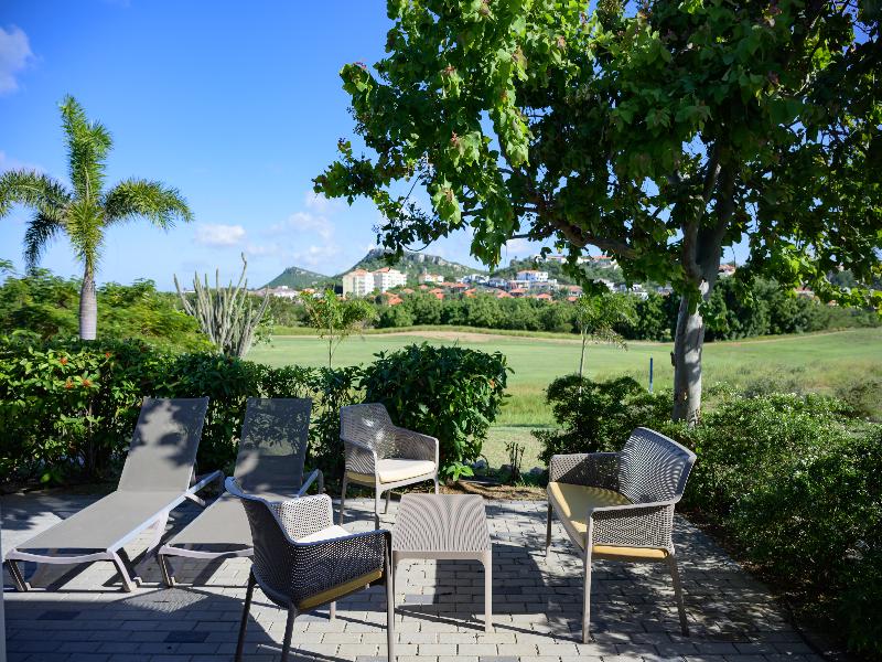 VILLA DELUXE