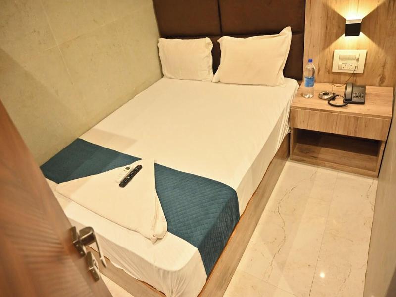 Hotel Royal Bkc image