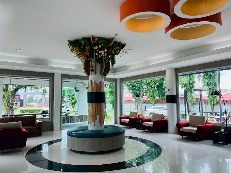 Eastpana Hotel Thatoom image
