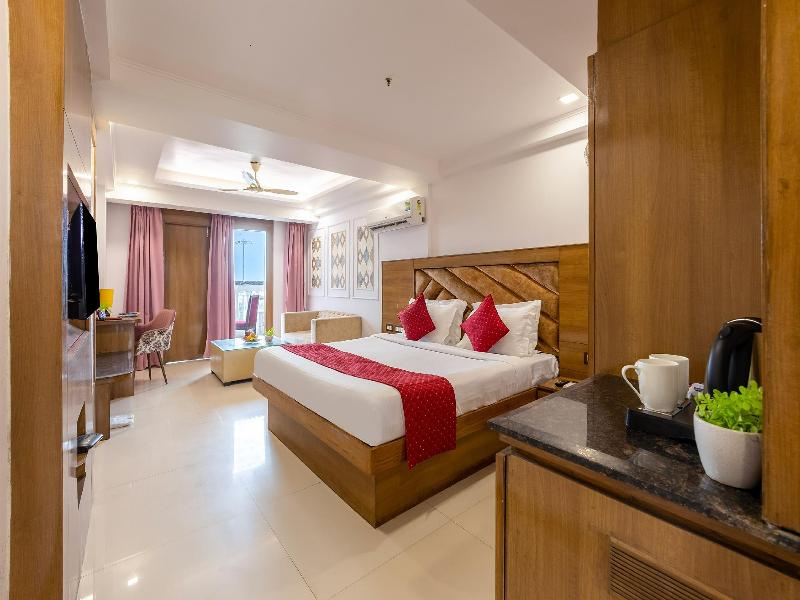 Hotel Lotus Paradise image