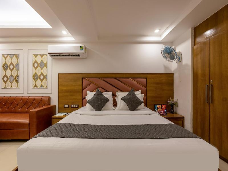 Hotel Lotus Paradise image