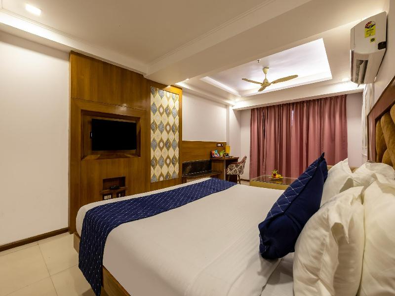 Hotel Lotus Paradise image