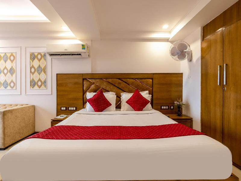Hotel Lotus Paradise image
