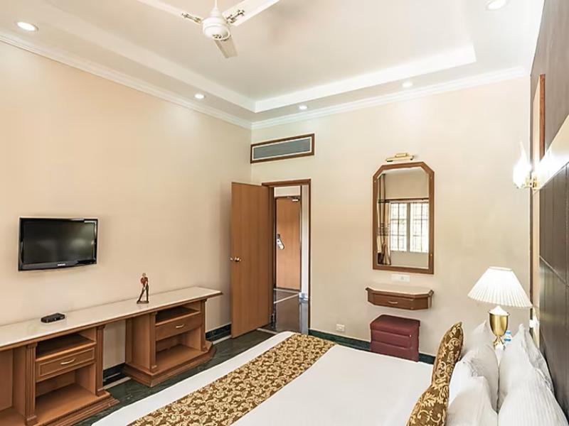 Eagleton The Golf Resort image