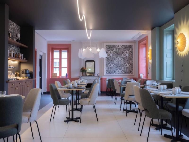 Hôtel 2m, The Originals Relais image