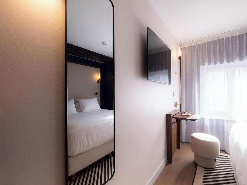 Hôtel 2m, The Originals Relais image