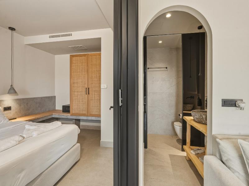 Volta Seaside Boutique Hotel image