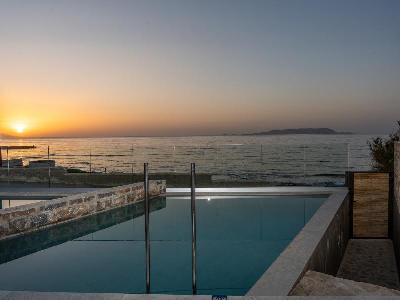 Volta Seaside Boutique Hotel image