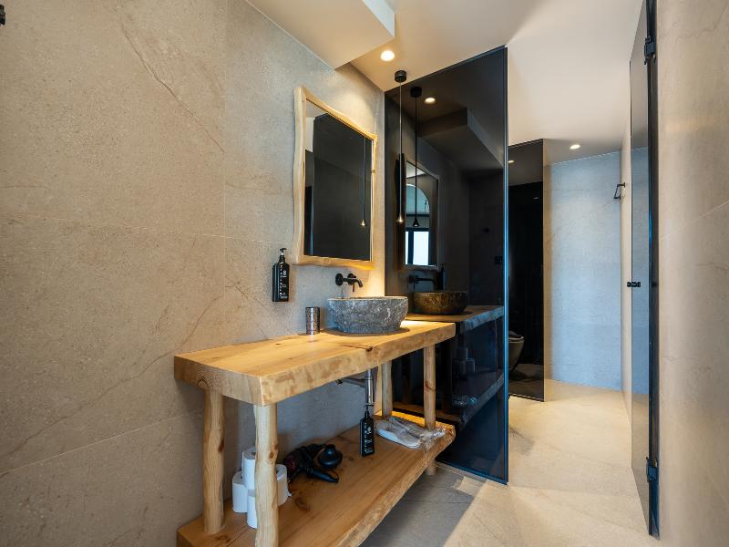 Volta Seaside Boutique Hotel image