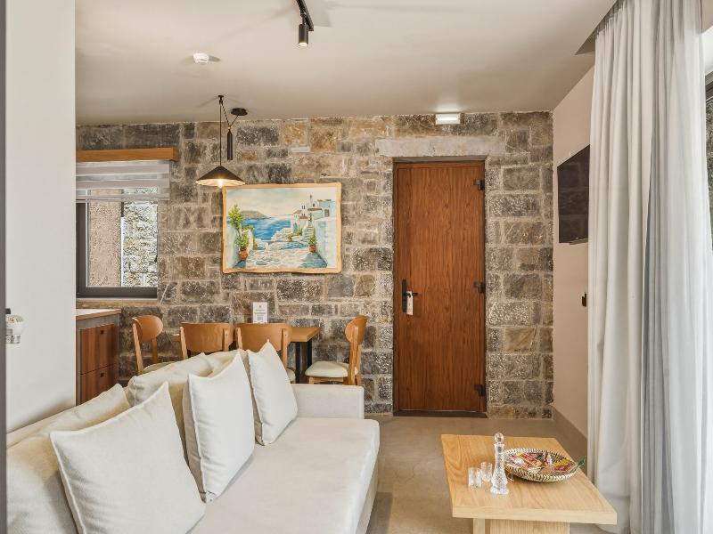 Volta Seaside Boutique Hotel image