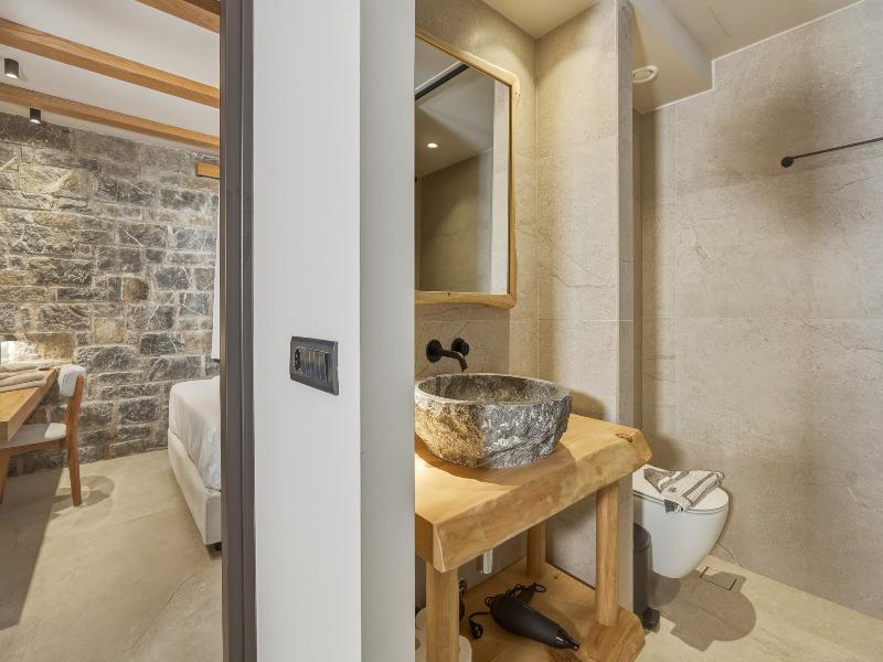 Volta Seaside Boutique Hotel image