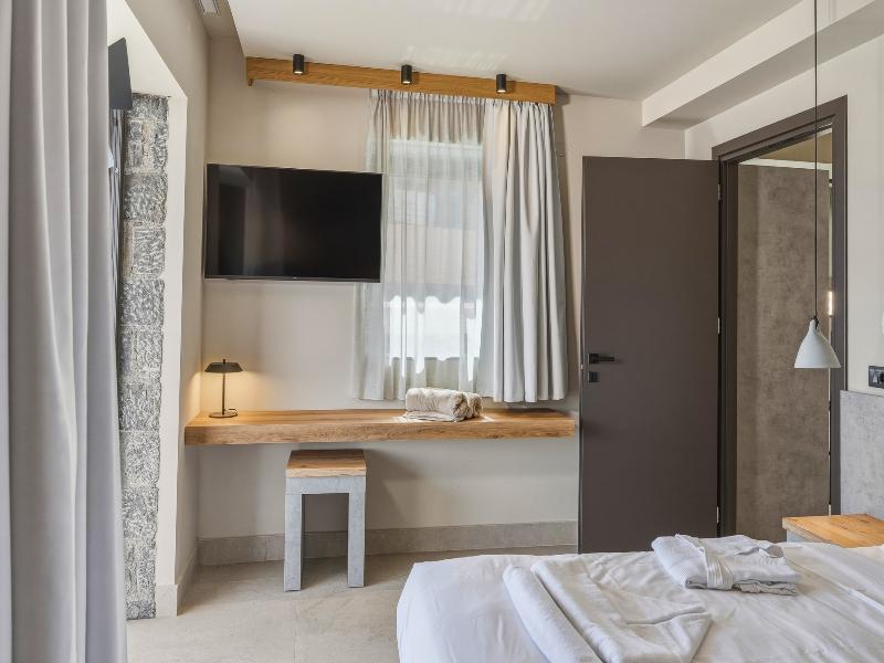 Volta Seaside Boutique Hotel image