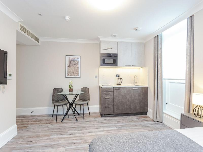Cleveland Residences Kensington image
