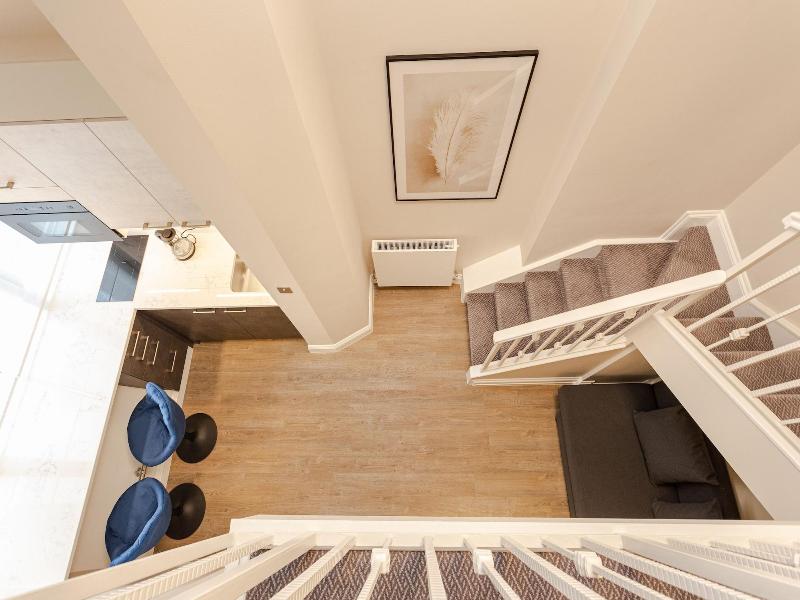 Cleveland Residences Kensington image