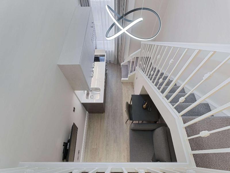 Cleveland Residences Kensington image