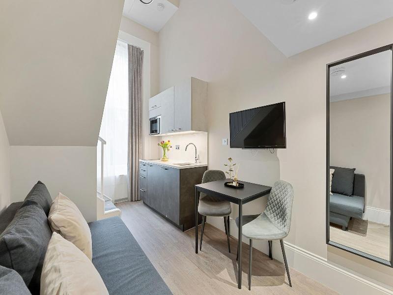 Cleveland Residences Kensington image