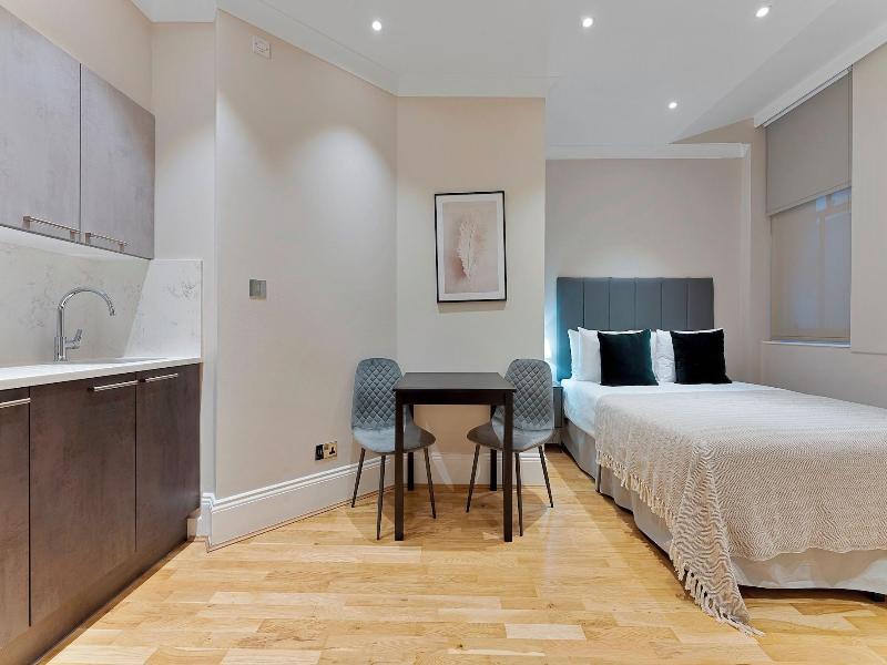 Cleveland Residences Kensington image