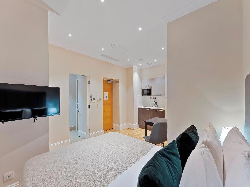 Cleveland Residences Kensington image