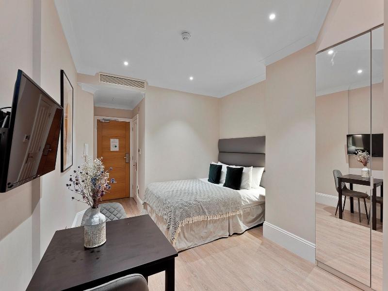 Cleveland Residences Kensington image