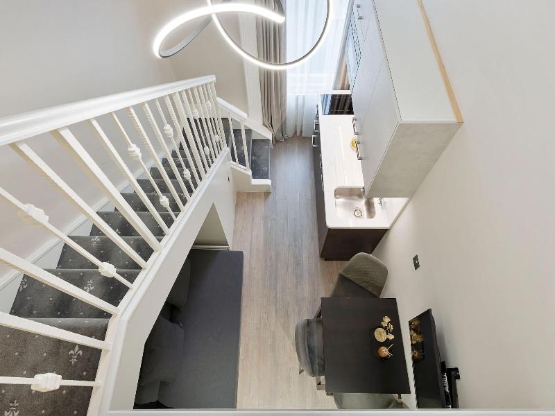 Cleveland Residences Kensington image
