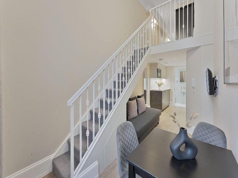 Cleveland Residences Kensington image