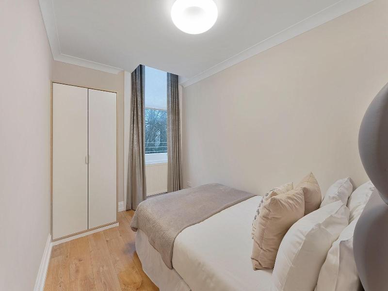Cleveland Residences Kensington image