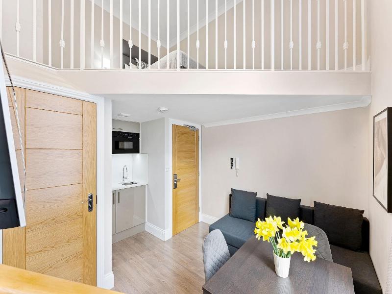 Cleveland Residences Kensington image