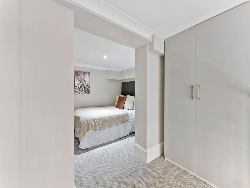 Cleveland Residences Kensington image