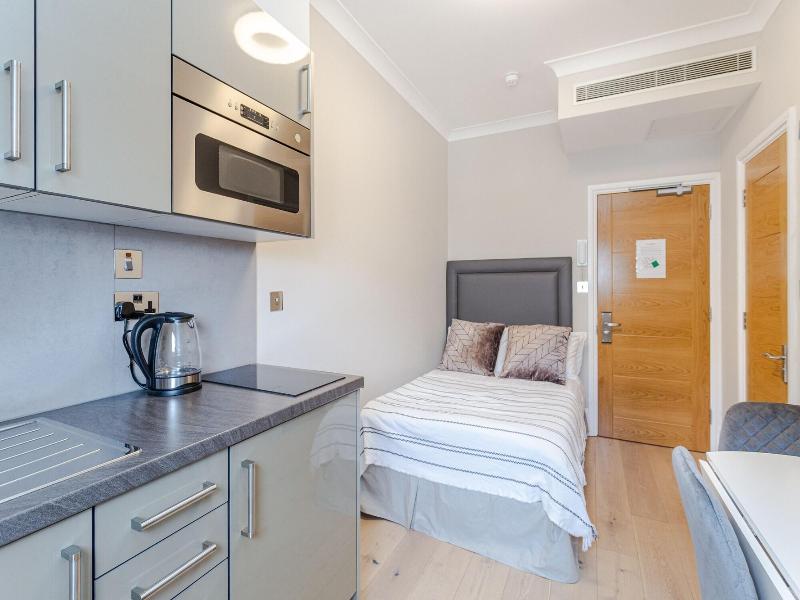 Cleveland Residences Kensington image